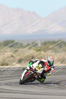 media/Jan-15-2026-Racers Edge (Thu) [[dfebeb70ab]]/2-A Group/Session 3 (Turn 16)/